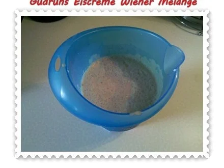 Rezept: Eis: Eiscreme Wiener Melange mit Schoko Bild Nr. 4 Eis: Eiscreme Wiener Melange mit Schoko - Rezept - Bild Nr. 4