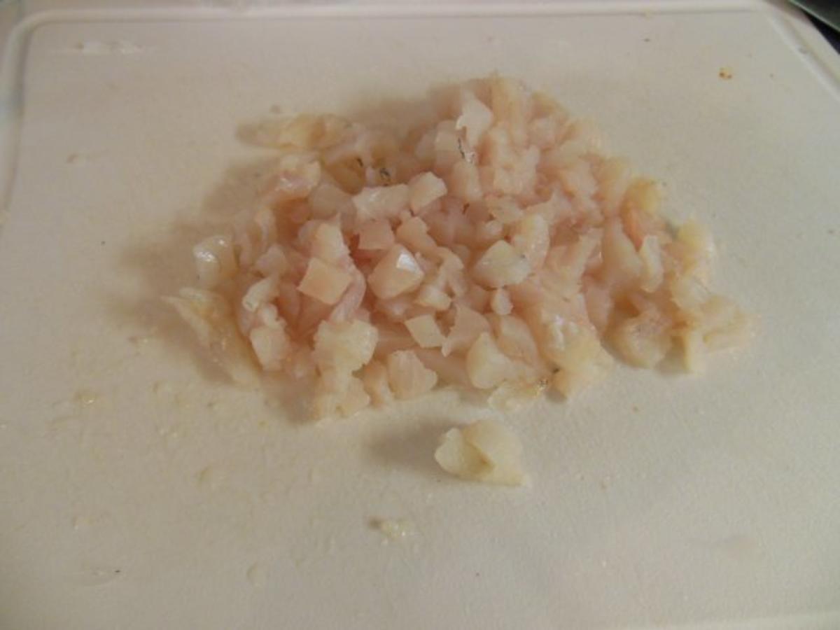 Fisch: Heilbuttfilet mit Karotten-Koriander-Haube und Currysoße - Rezept - Bild Nr. 3