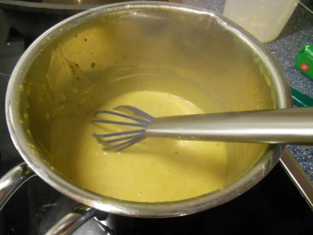 Fisch: Heilbuttfilet mit Karotten-Koriander-Haube und Currysoße - Rezept - Bild Nr. 11