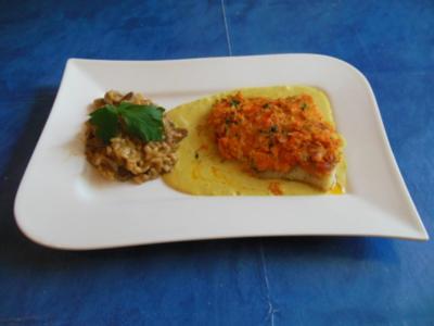Fisch: Heilbuttfilet mit Karotten-Koriander-Haube und Currysoße - Rezept