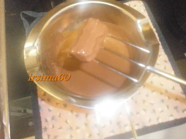 Rezept: Erdbeer – Quark – Pralinen Bild Nr. 10 Erdbeer – Quark – Pralinen - Rezept - Bild Nr. 10