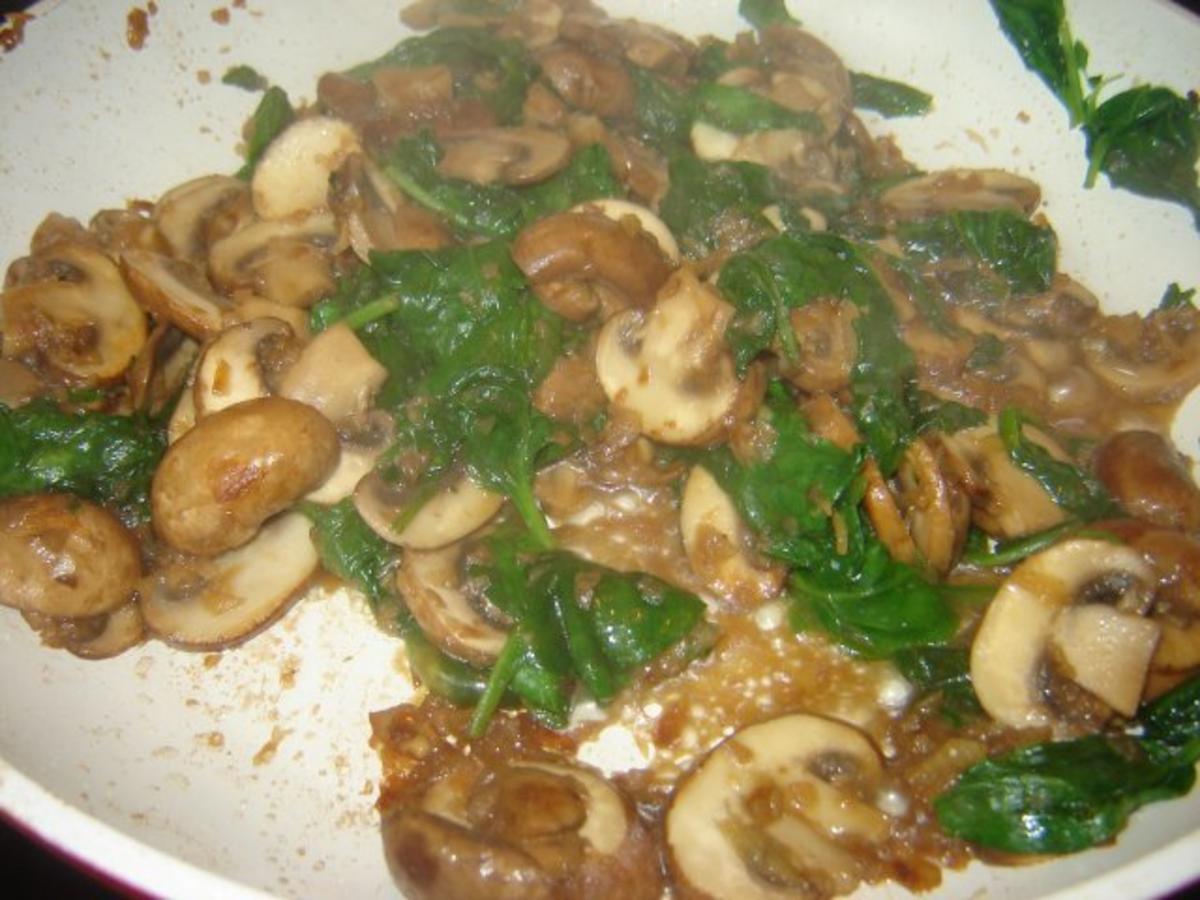 Spinat Champignon Soße - einfach - von hati