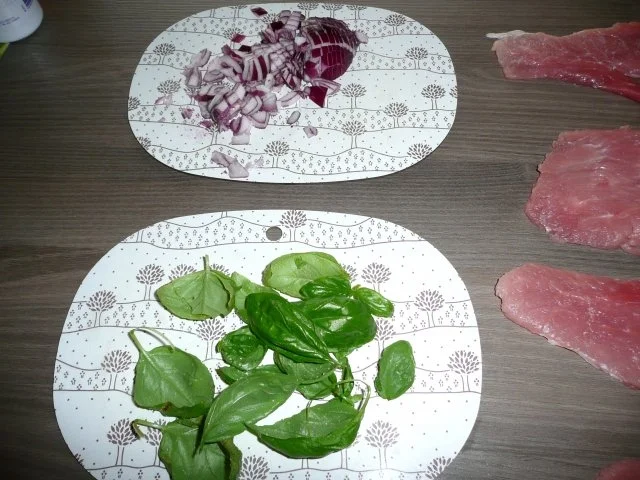 Rezept: Schnitzelröllchen a la Karin, mediterran. Bild Nr. 3 Schnitzelröllchen a la Karin, mediterran. - Rezept - Bild Nr. 3