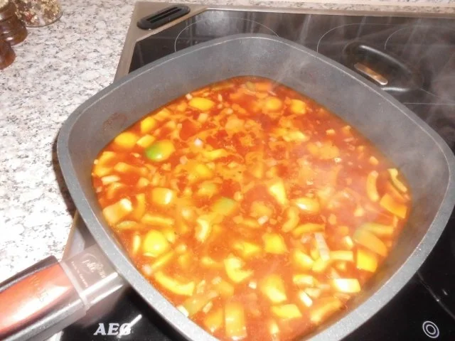 Rezept: Weißwurstgulasch>> Bild Nr. 6 Weißwurstgulasch>> - Rezept - Bild Nr. 6