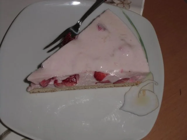 Quark- Joghurt - Erdbeer- Kuchen - Rezept