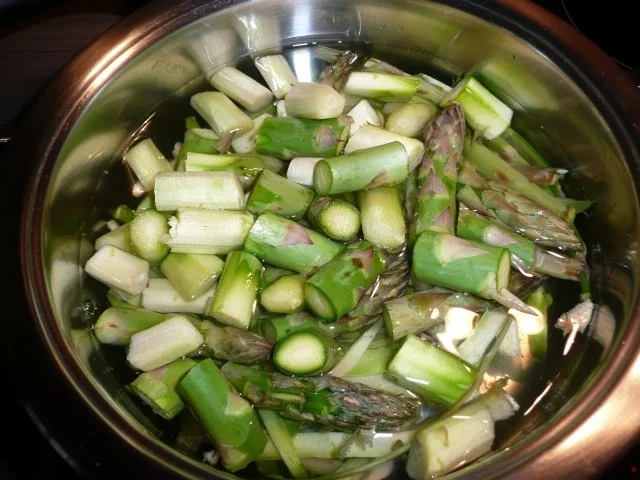 Grüner Spargel - Suppe - Rezept