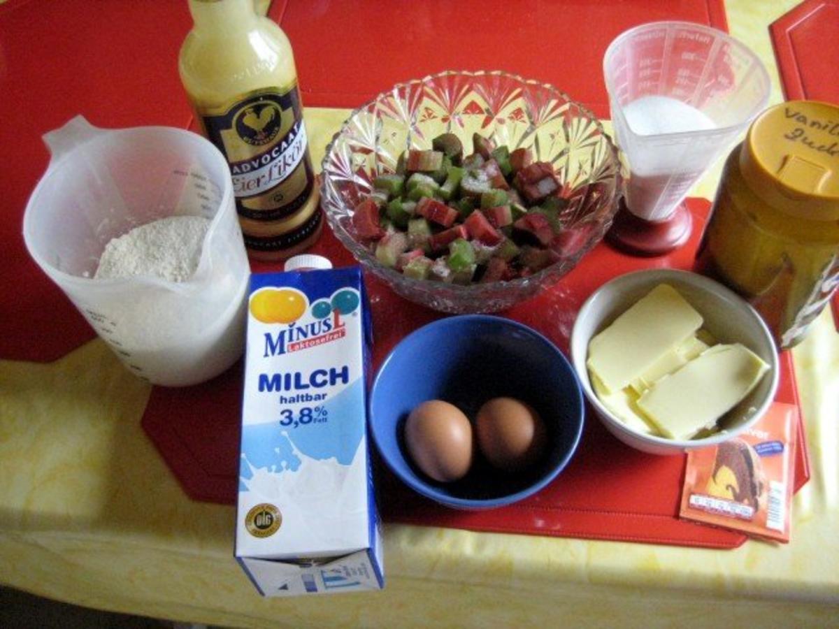 Rhabarberkuchen mit Eierlikör - Rezept - Bild Nr. 2