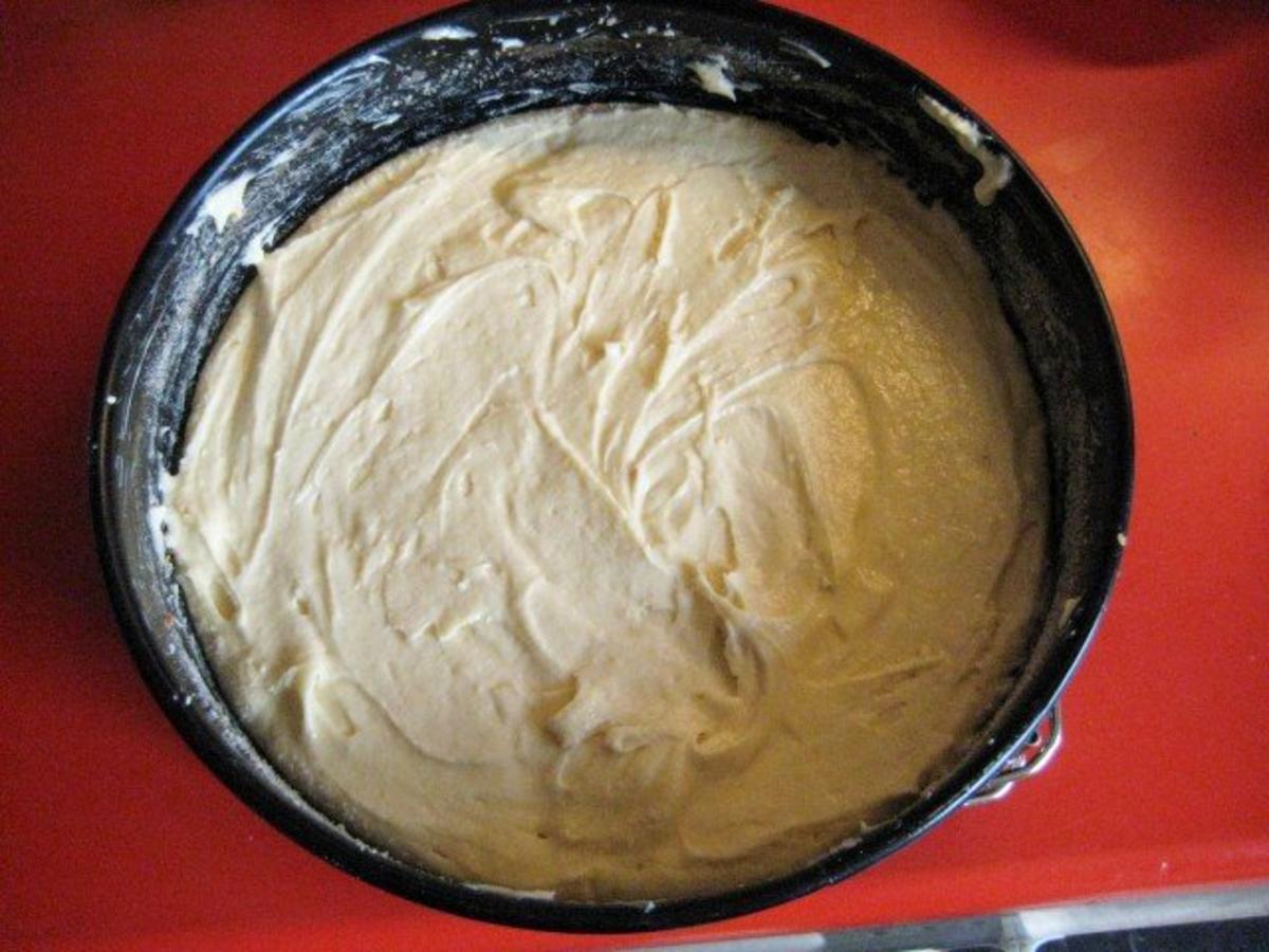 Rhabarberkuchen mit Eierlikör - Rezept - Bild Nr. 8