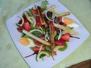 Spargel- Erdbeersalat - Rezept