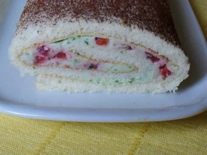 Erdbeer - Basilikum - Roulade - Rezept