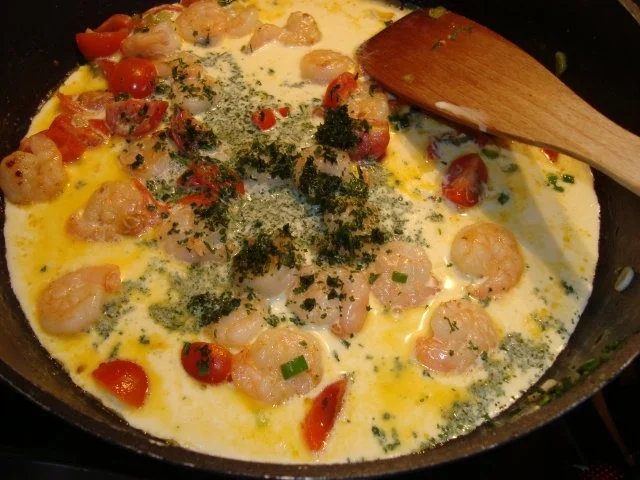 Pasta mit Garnelen in einer Kräuter-Sahnesauce - Rezept - Bild Nr. 4