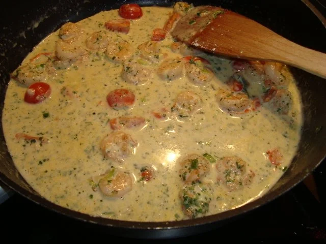 Pasta mit Garnelen in einer Kräuter-Sahnesauce - Rezept - Bild Nr. 5