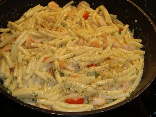 Pasta mit Garnelen in einer Kräuter-Sahnesauce - Rezept - Bild Nr. 6