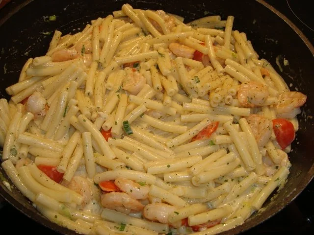 Pasta mit Garnelen in einer Kräuter-Sahnesauce - Rezept - Bild Nr. 7