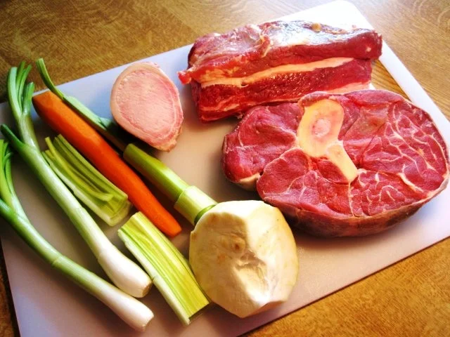 Rezept: Rindfleischsuppe - Grundrezept ... Rindfleischsuppe - Grundrezept ... - Rezept