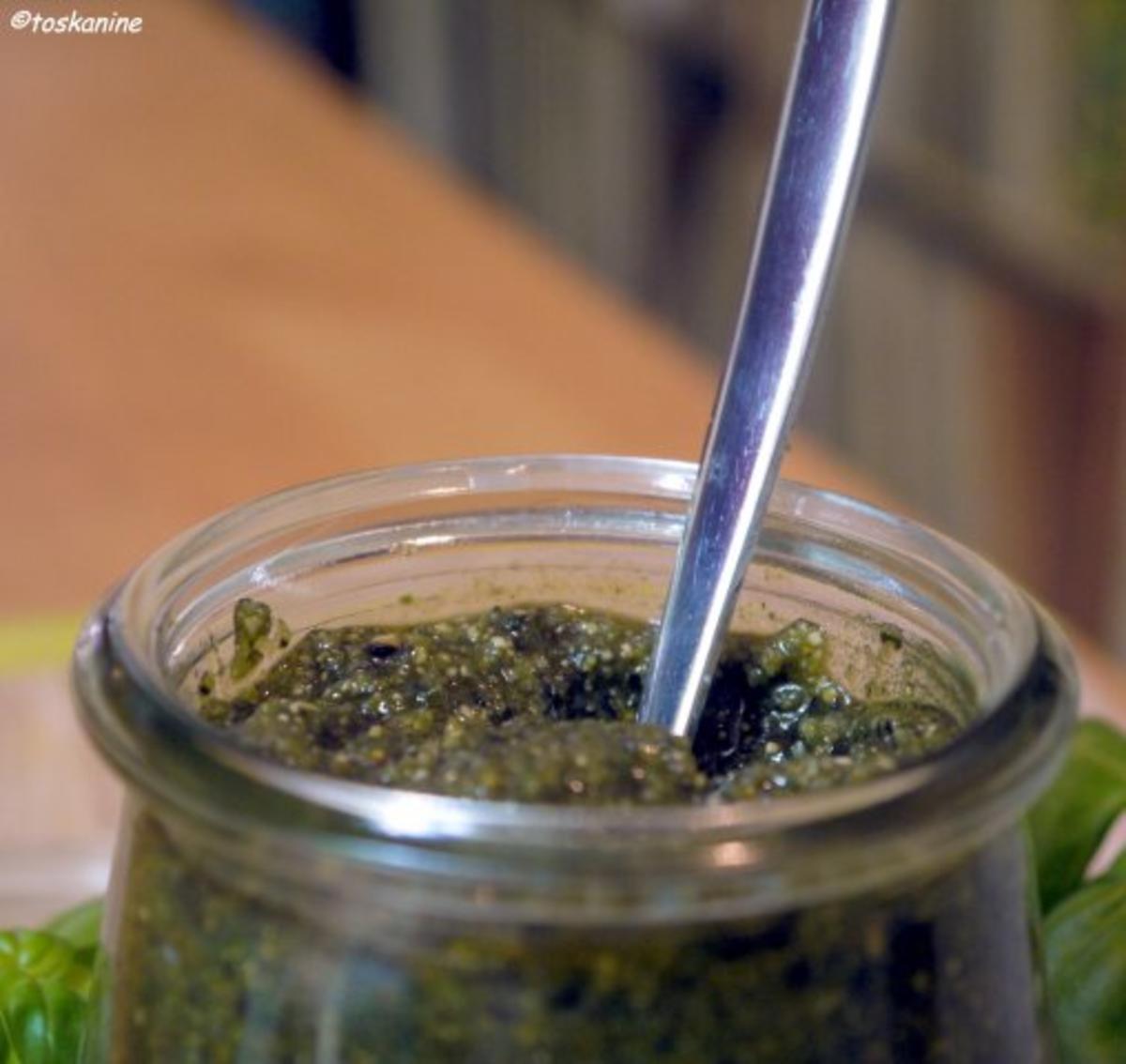 Kürbiskern-Pesto - Rezept - Bild Nr. 8