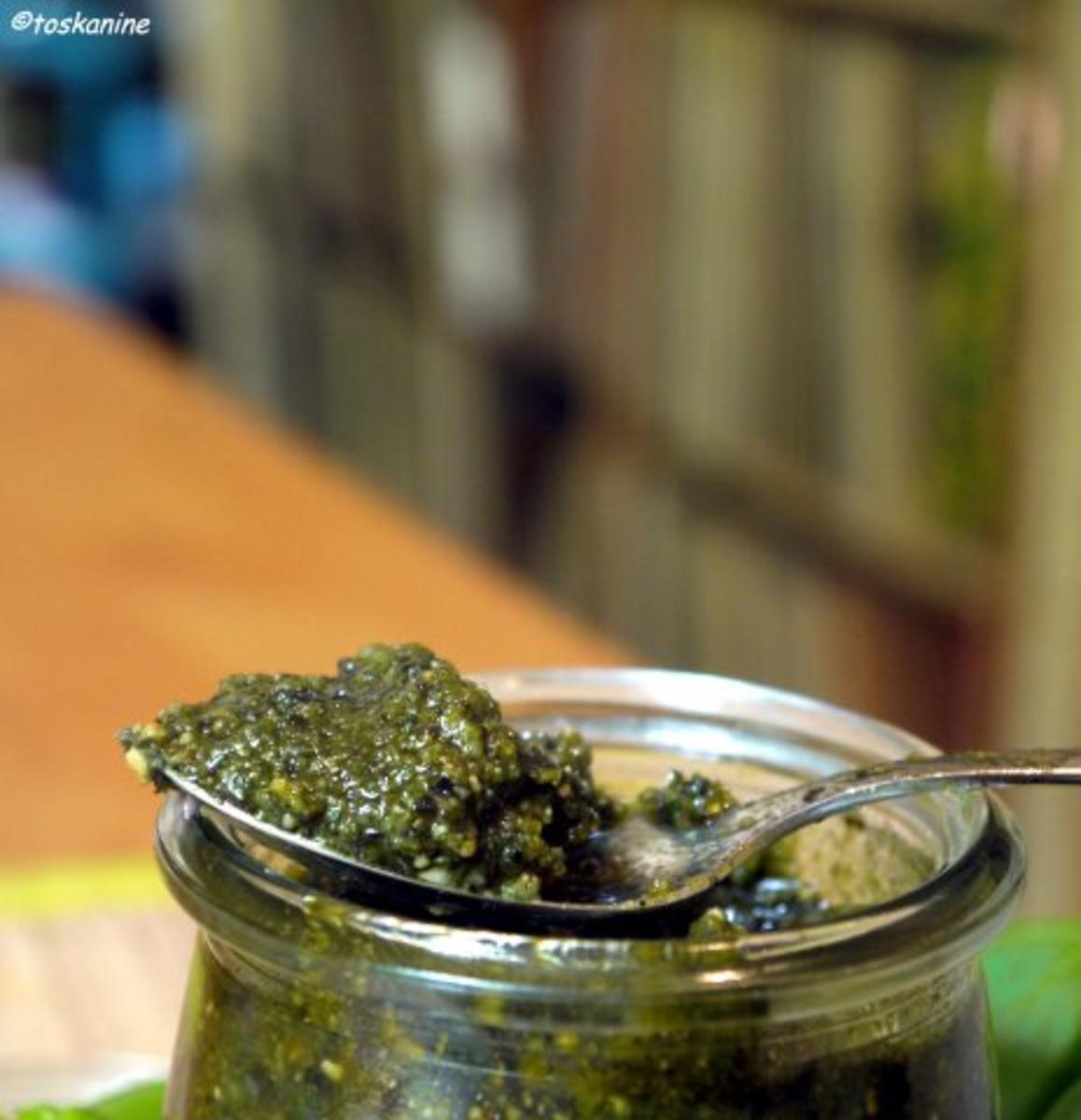 Kürbiskern-Pesto - Rezept - Bild Nr. 9