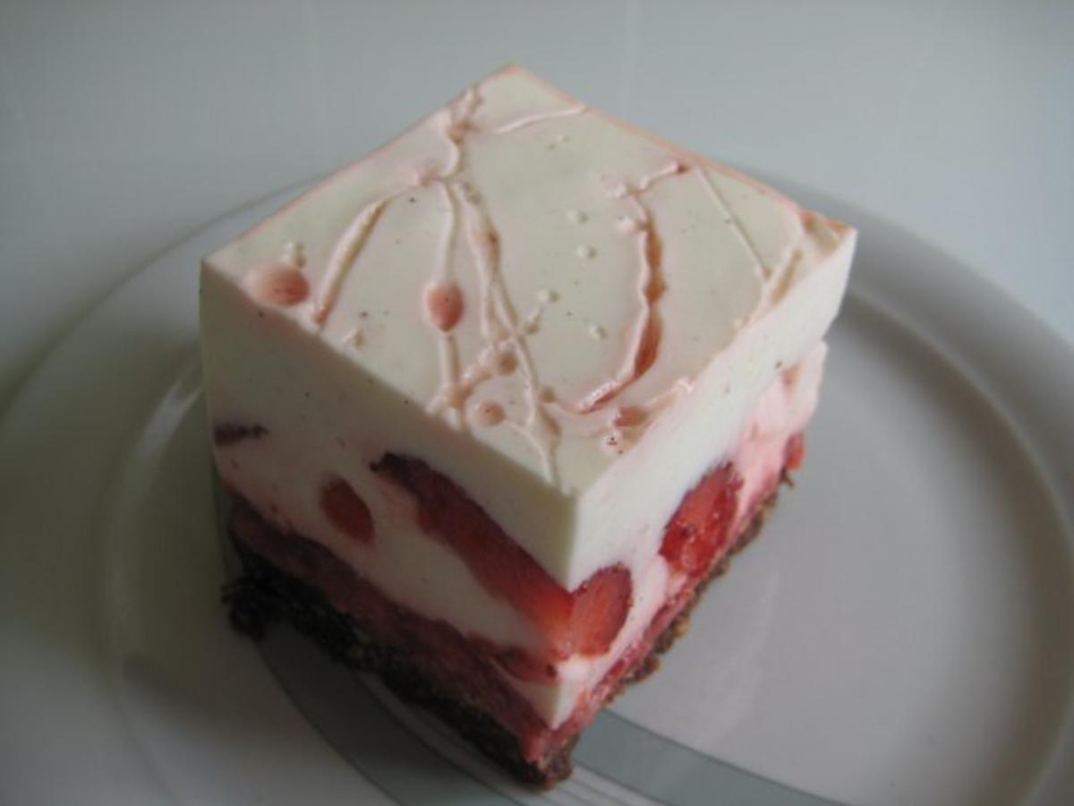 Erdbeer-Joghurt-Rahm-Schnitte - Rezept Von Einsendungen strammermax