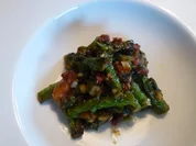 Rezept: Grรผner Spargel gewokt Grรผner Spargel gewokt - Rezept