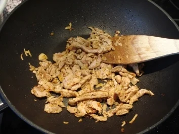 Rezept: Gyros-Auflauf Bild Nr. 2 Gyros-Auflauf - Rezept - Bild Nr. 2