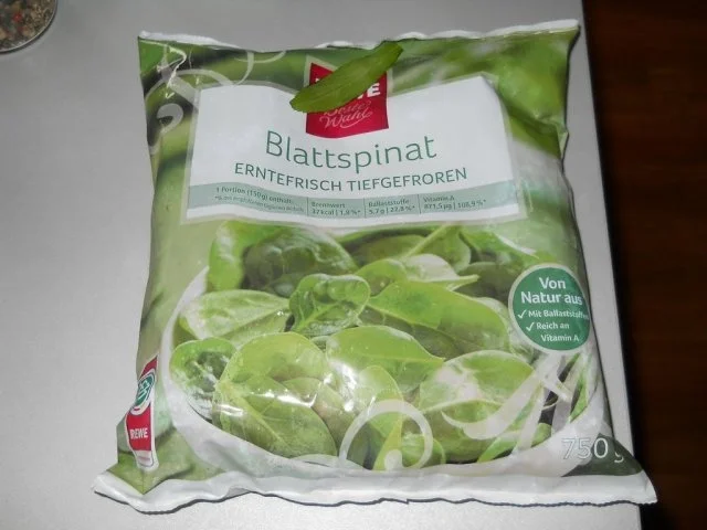 Schweinemedaillons auf einem Spinatbett mit Fetakäse überbacken - Rezept - Bild Nr. 5