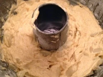 Birnen-Kakao-Vanille- Gugelhopf - Rezept - Bild Nr. 10