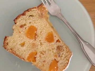 Rezept: Pfirsich-Muscato-Gugelhopf Bild Nr. 2 Pfirsich-Muscato-Gugelhopf - Rezept - Bild Nr. 2