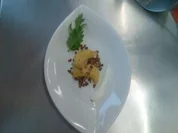 Polentaplätzchen mit Rahmdipp und Grammeln - Rezept