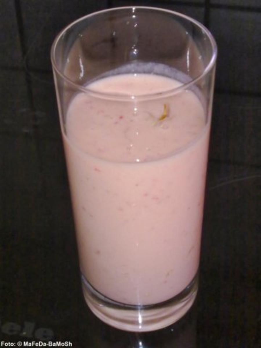 Erdbeer-Smoothie - Rezept Eingereicht von tigerlilly63