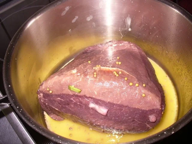 Rezept: Rinderschmorbraten Bild Nr. 6 Rinderschmorbraten - Rezept - Bild Nr. 6