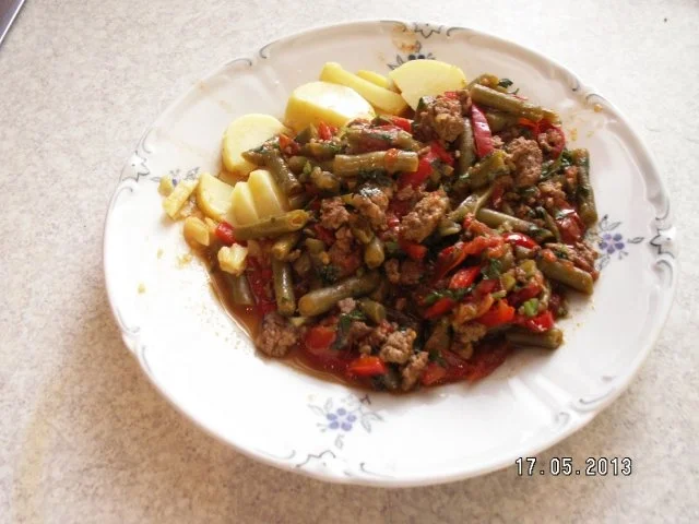 Bohnen-Hackfleischgemüse - Rezept