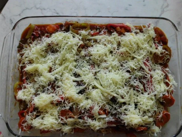 Rezept: Gefüllte Paprika, scharf und überbacken Bild Nr. 14 Gefüllte Paprika, scharf und überbacken - Rezept - Bild Nr. 14