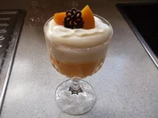 Pfirsich-Sekt-Dessert - Rezept