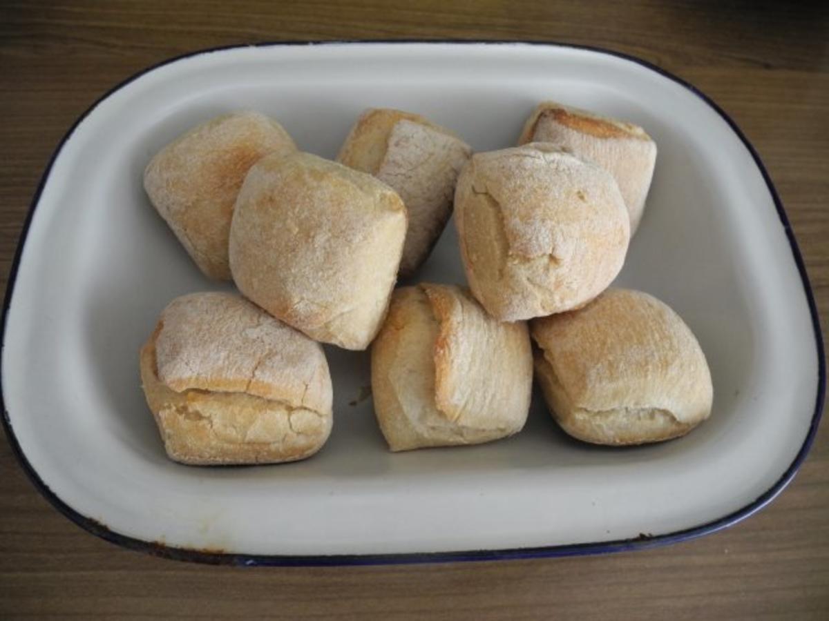 Brot & Brötchen : Ciabatta - Würfelchen - Rezept