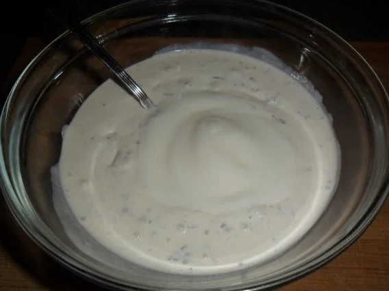 kräuterdipp mit seibling,glasierten möhren,kartoffeln,salat - Rezept - Bild Nr. 3