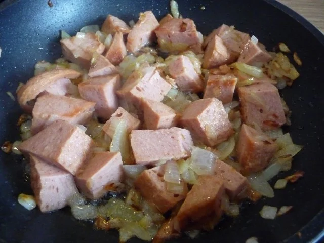 Unter 30 Minuten : Penne mit gebratener Wurst im Spinat - Rezept - Bild Nr. 4