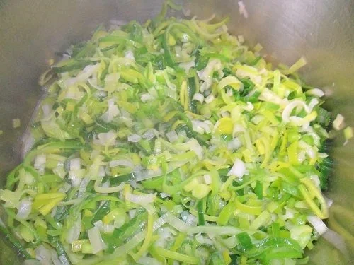 Rezept: Lauch-Kartoffel-Suppe Bild Nr. 5 Lauch-Kartoffel-Suppe - Rezept - Bild Nr. 5