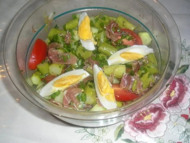 Rezept: Spargelsalat Spargelsalat - Rezept