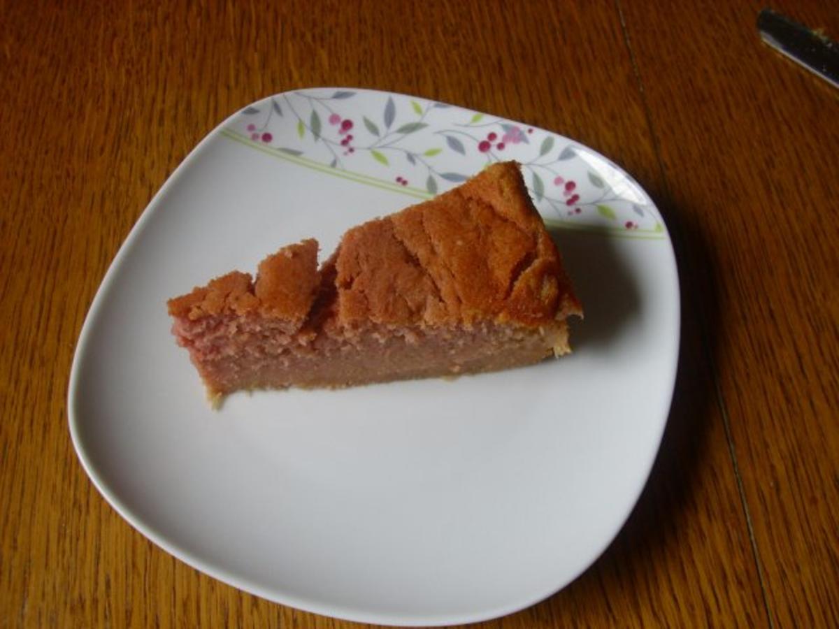 Rhabarber-Rote Grütze Kuchen - Rezept - Bild Nr. 2