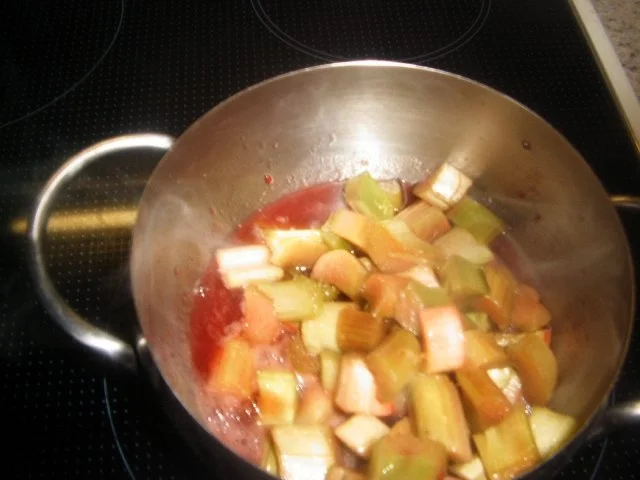 Rhabarber- Quark-Schichtdessert - Rezept - Bild Nr. 5