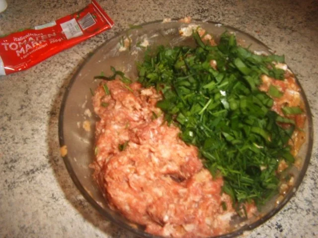 Rezept: Bärlauch-Schnittlauch -Bouletten Bild Nr. 6 Bärlauch-Schnittlauch -Bouletten - Rezept - Bild Nr. 6