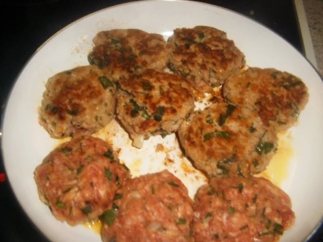 Rezept: Bärlauch-Schnittlauch -Bouletten Bild Nr. 7 Bärlauch-Schnittlauch -Bouletten - Rezept - Bild Nr. 7