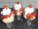 Rezept: Erdbeerbecher Erdbeerbecher - Rezept
