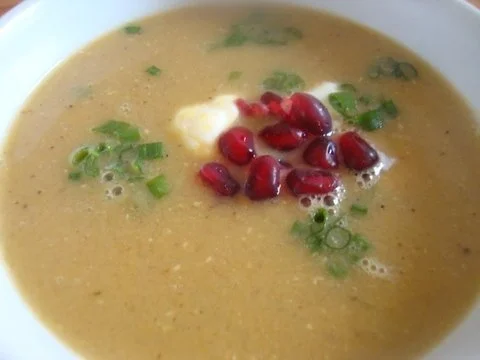 Orangen-Linsen Suppe mit Granatapfel Topping - Rezept - Bild Nr. 2