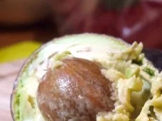 Hähnchenbrust unter Kürbiskernhaube mit Quinoa-Salat - Rezept - Bild Nr. 4