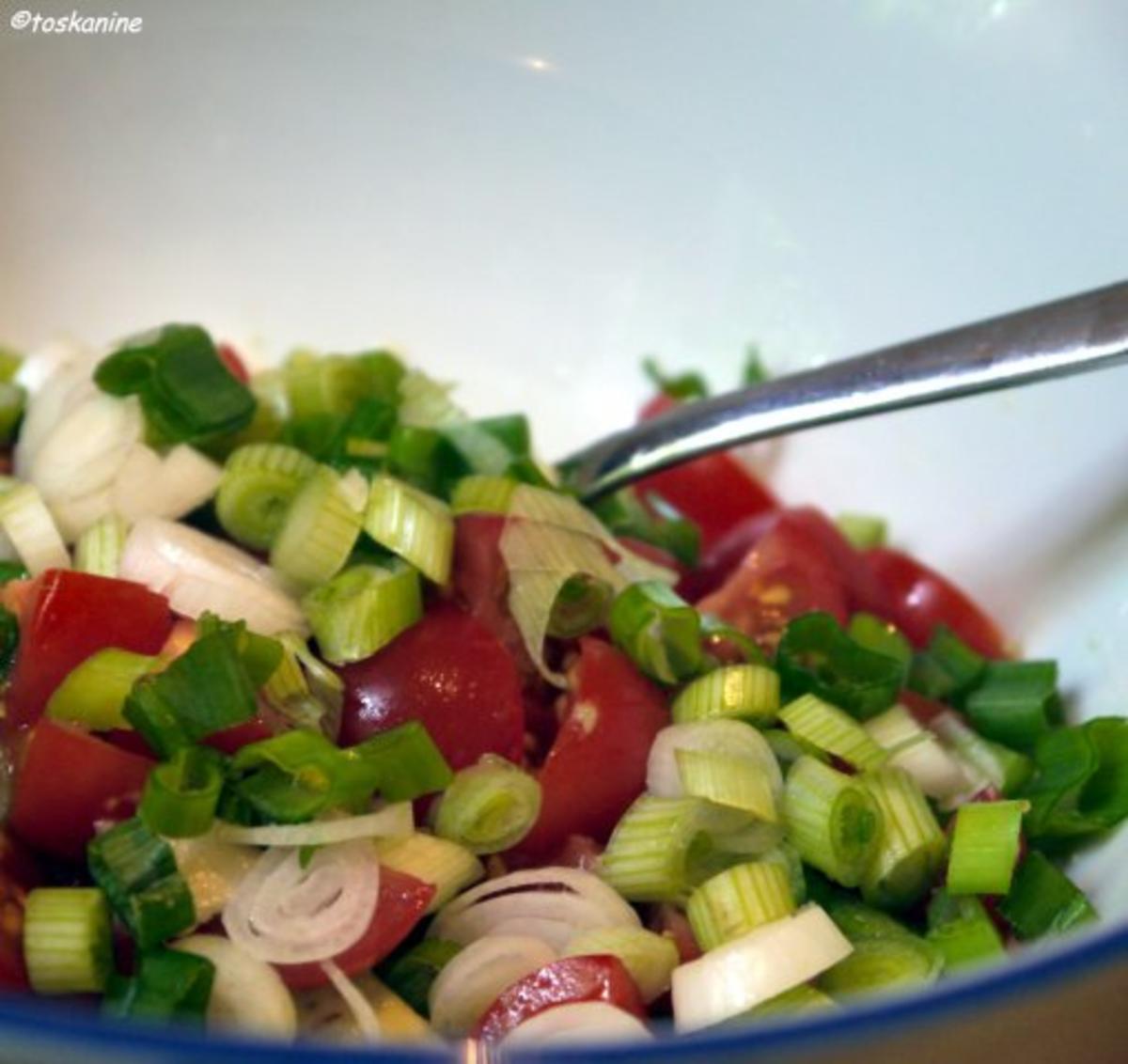 Hähnchenbrust unter Kürbiskernhaube mit Quinoa-Salat - Rezept - Bild Nr. 6