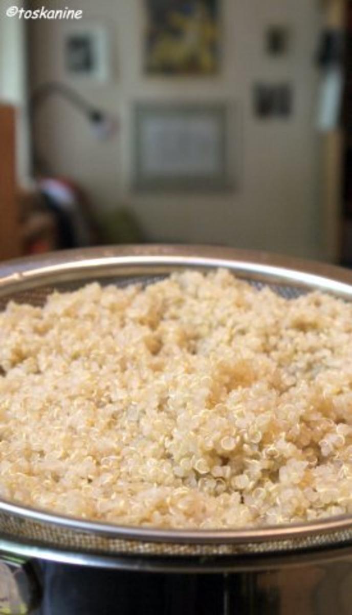 Hähnchenbrust unter Kürbiskernhaube mit Quinoa-Salat - Rezept - Bild Nr. 9