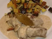 Schweinefilet mit Zimtsauce und Auberginen-Kartoffel-Gemüse - Rezept