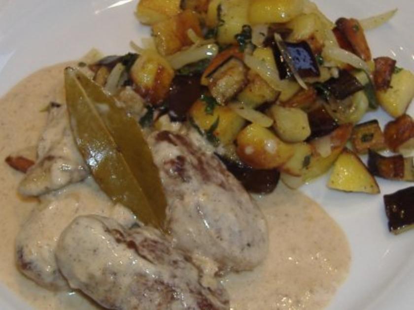 Schweinefilet mit Zimtsauce und Auberginen Kartoffel Gemüse - einfach ...