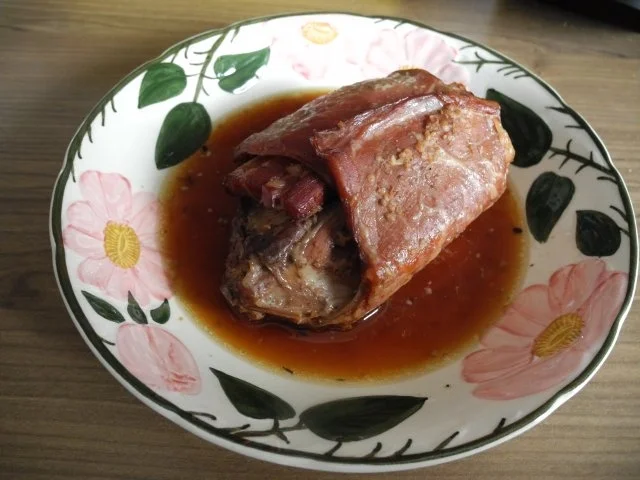 Rezept: Wild & Co : Gewickelte Kaninchenrückenteile mit Petersilien - Kartoffel - Stampf Wild & Co : Gewickelte Kaninchenrückenteile mit Petersilien - Kartoffel - Stampf - Rezept